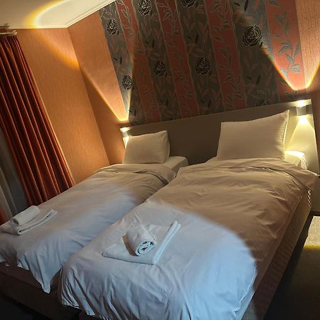 Imeri Park Hotel Koetaisi Buitenkant foto