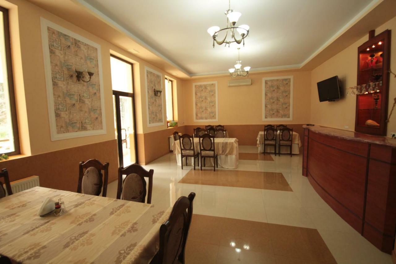Imeri Park Hotel Koetaisi Buitenkant foto